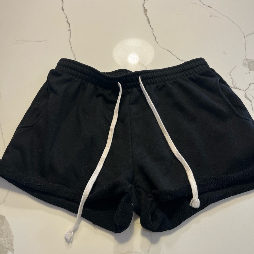 Women’s black cotton athletic shorts size small